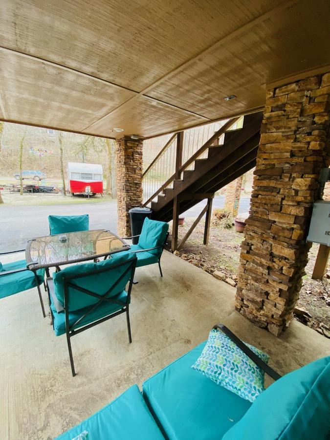 All Seasons Treehouse Village Eureka Springs Extérieur photo