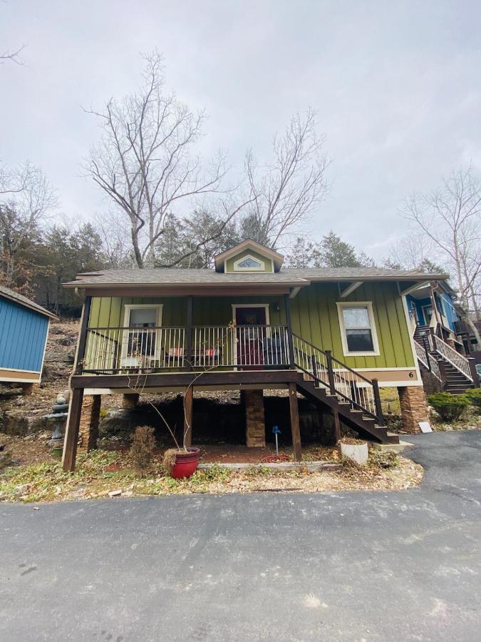 All Seasons Treehouse Village Eureka Springs Extérieur photo
