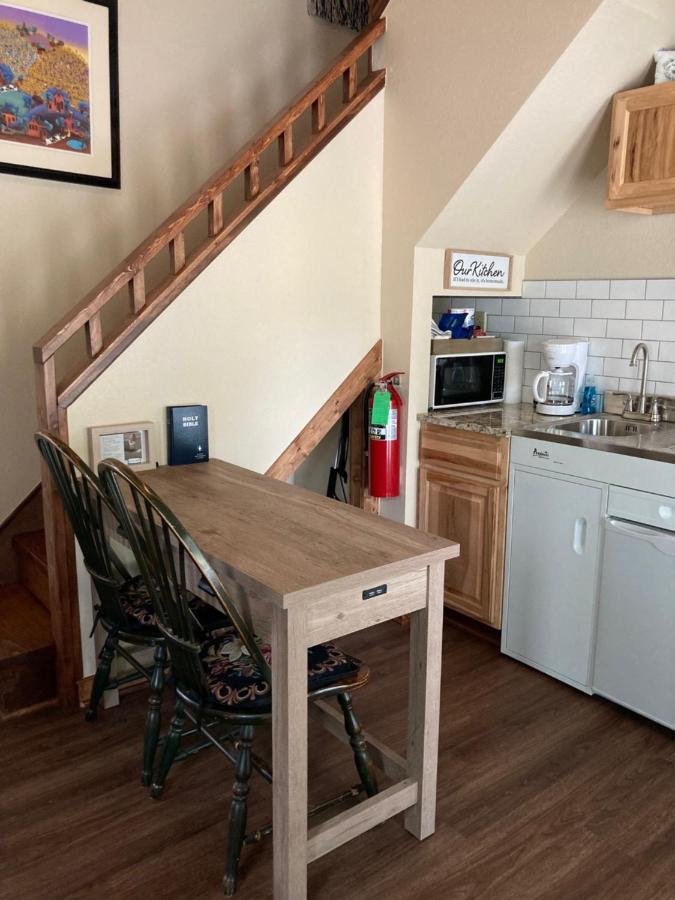 All Seasons Treehouse Village Eureka Springs Extérieur photo